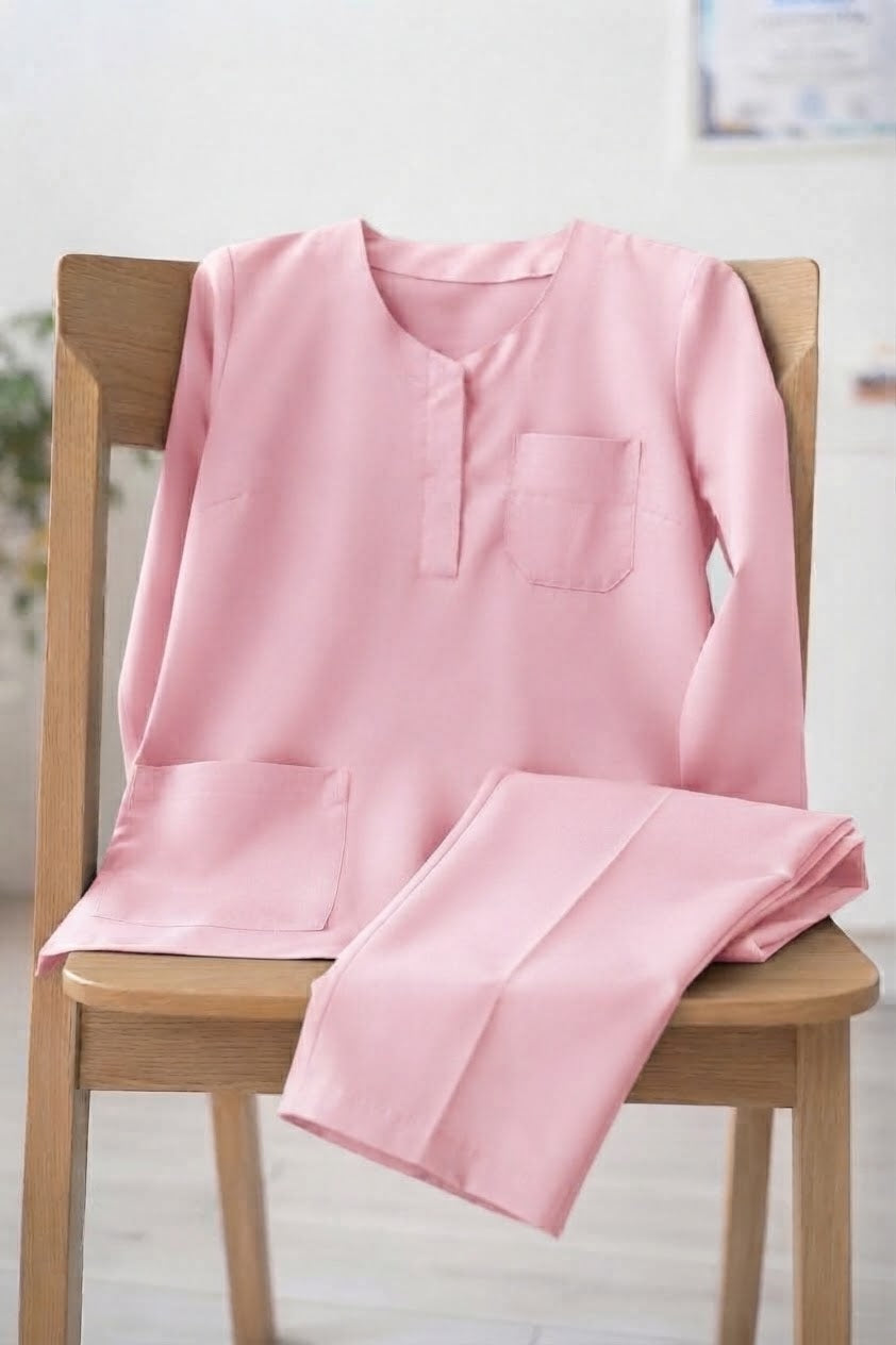PROFESSIONAL FEMALE SOFIA SCRUB SUIT / SHORT LENGTH SLEEK SOFIA SCRUB SUIT