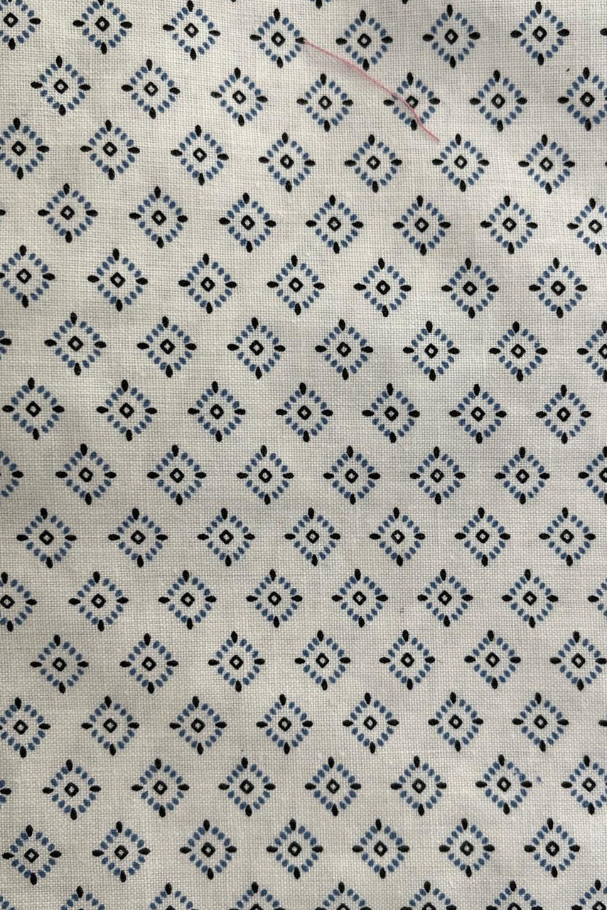 UNISEX DIAMOND BLUE PRINTED PATIENT GOWN STYLE BORAS