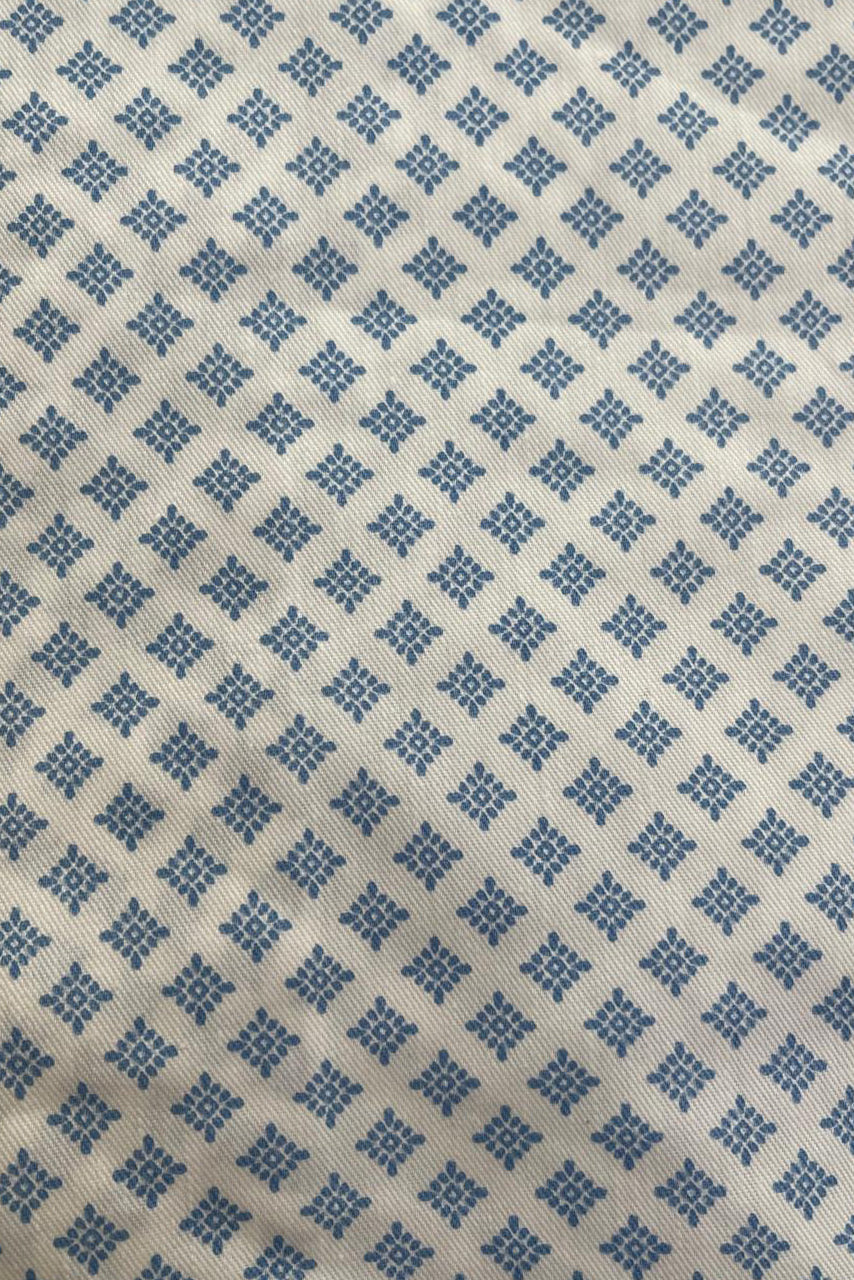 UNISEX STAR FEROZI PRINTED PATIENT GOWN STYLE BORAS