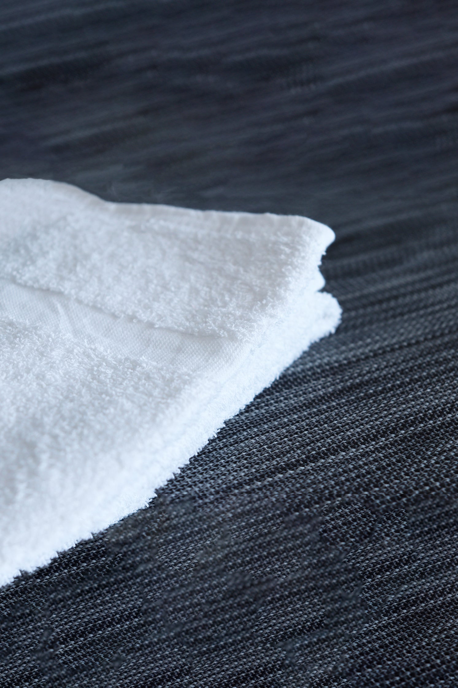 Professional White Towel (450 GSM) - Professional AE